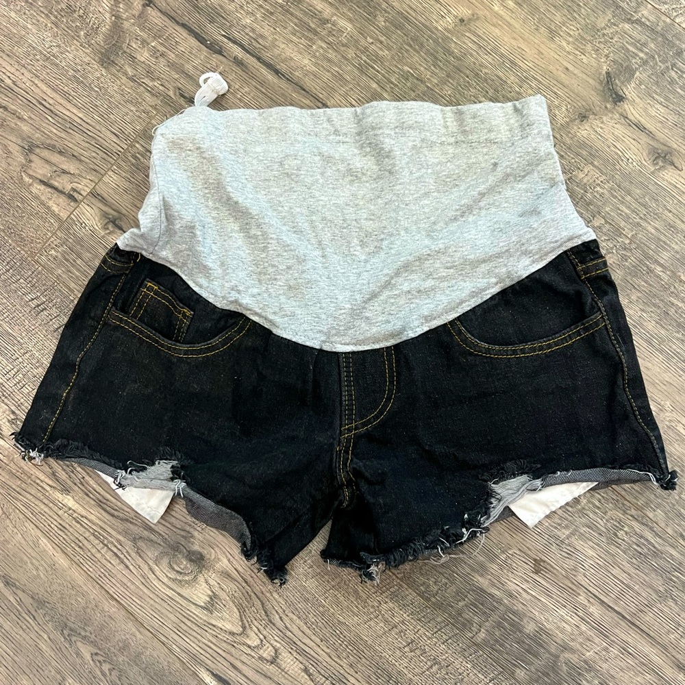 Maternity shorts.
